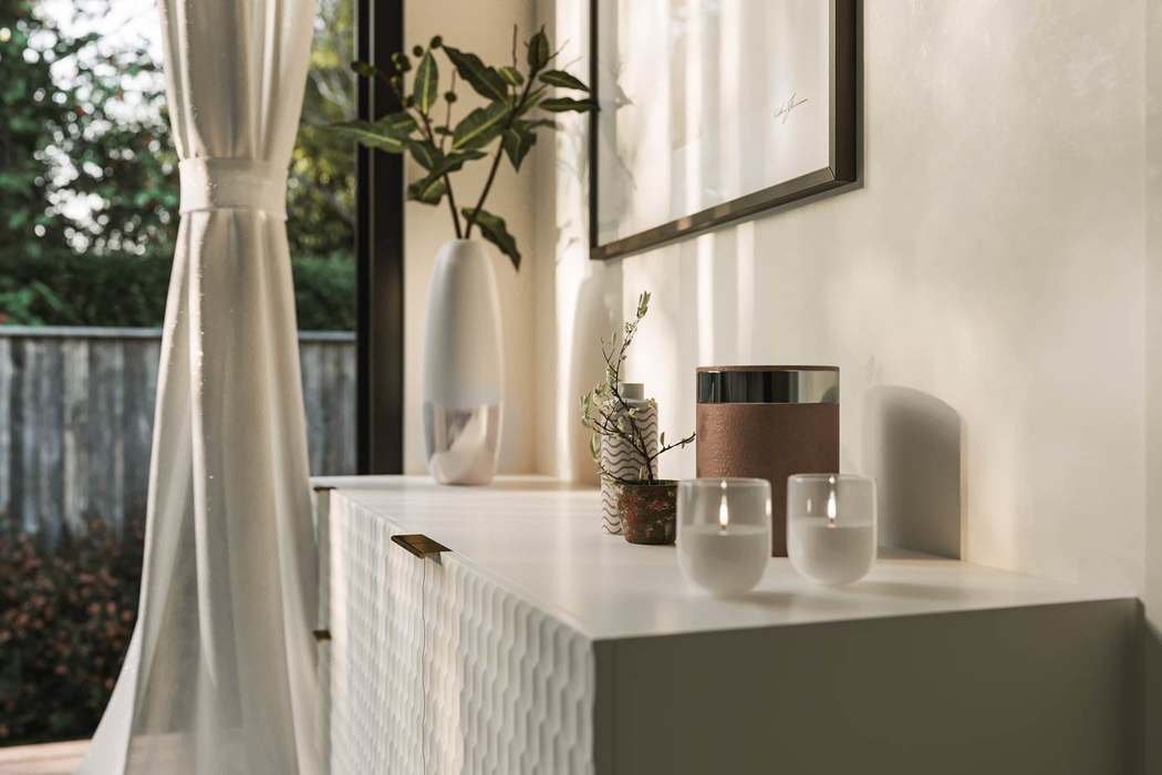Console table, window light